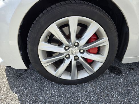 Used 2016 Lexus IS 300 AWD w/ Premium Package image 4