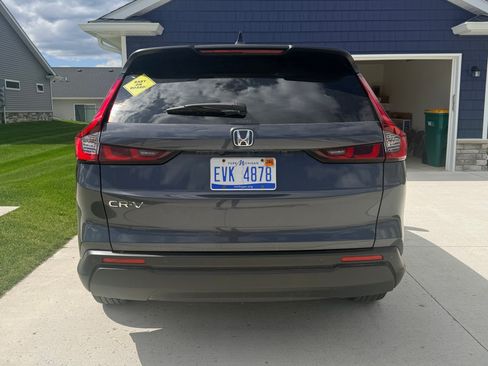 Used 2024 Honda CR-V EX-L image 8