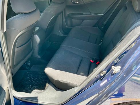 Used 2013 Honda Accord Sport image 11