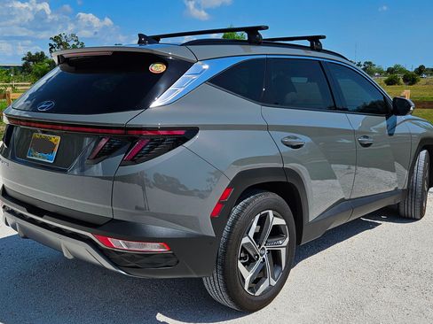 Used 2024 Hyundai Tucson Limited image 2