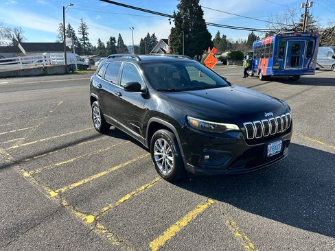 Used 2022 Jeep Cherokee Latitude Lux w/ Sun & Sound Group image 5