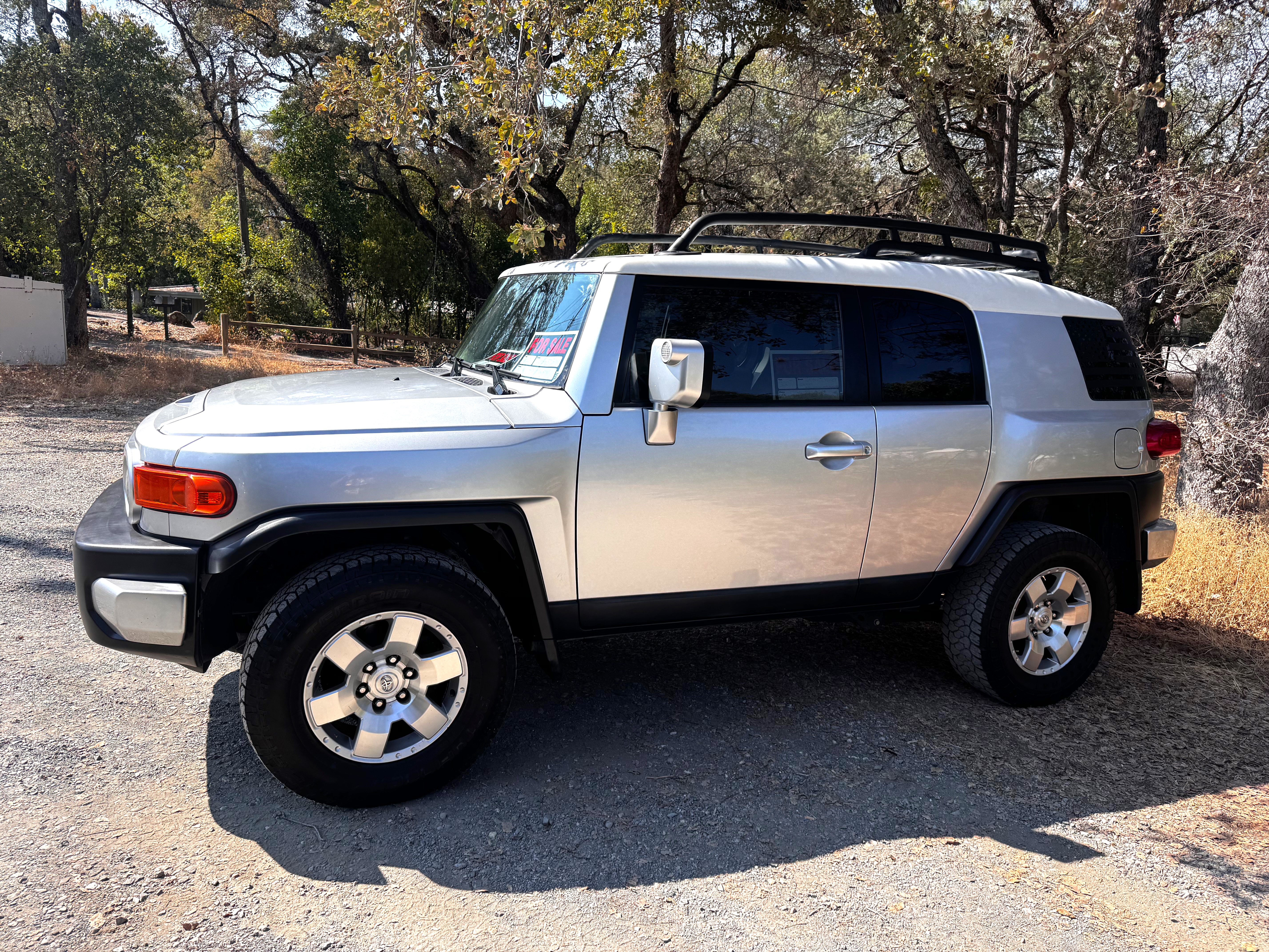 Used 2007 Toyota FJ Cruiser 4WD image 1