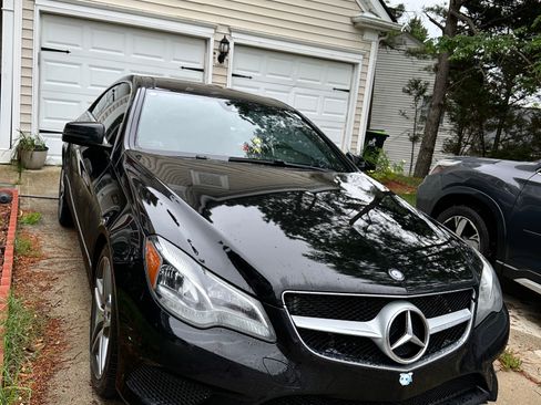 Used 2015 Mercedes-Benz E 400 4MATIC Coupe image 2