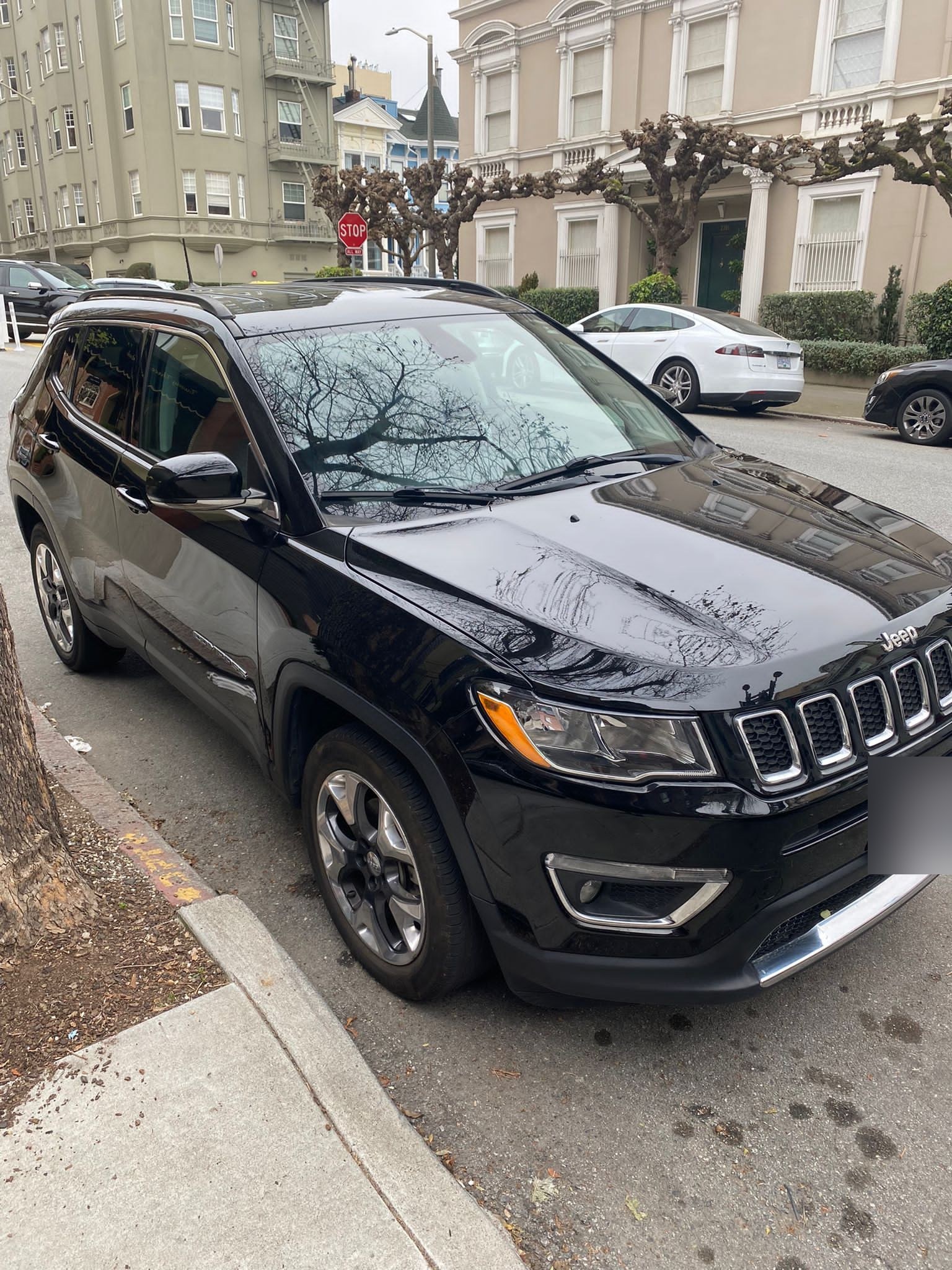 Used 2018 Jeep Compass Limited w/ Safe & Security Group AWD/4WD image 4