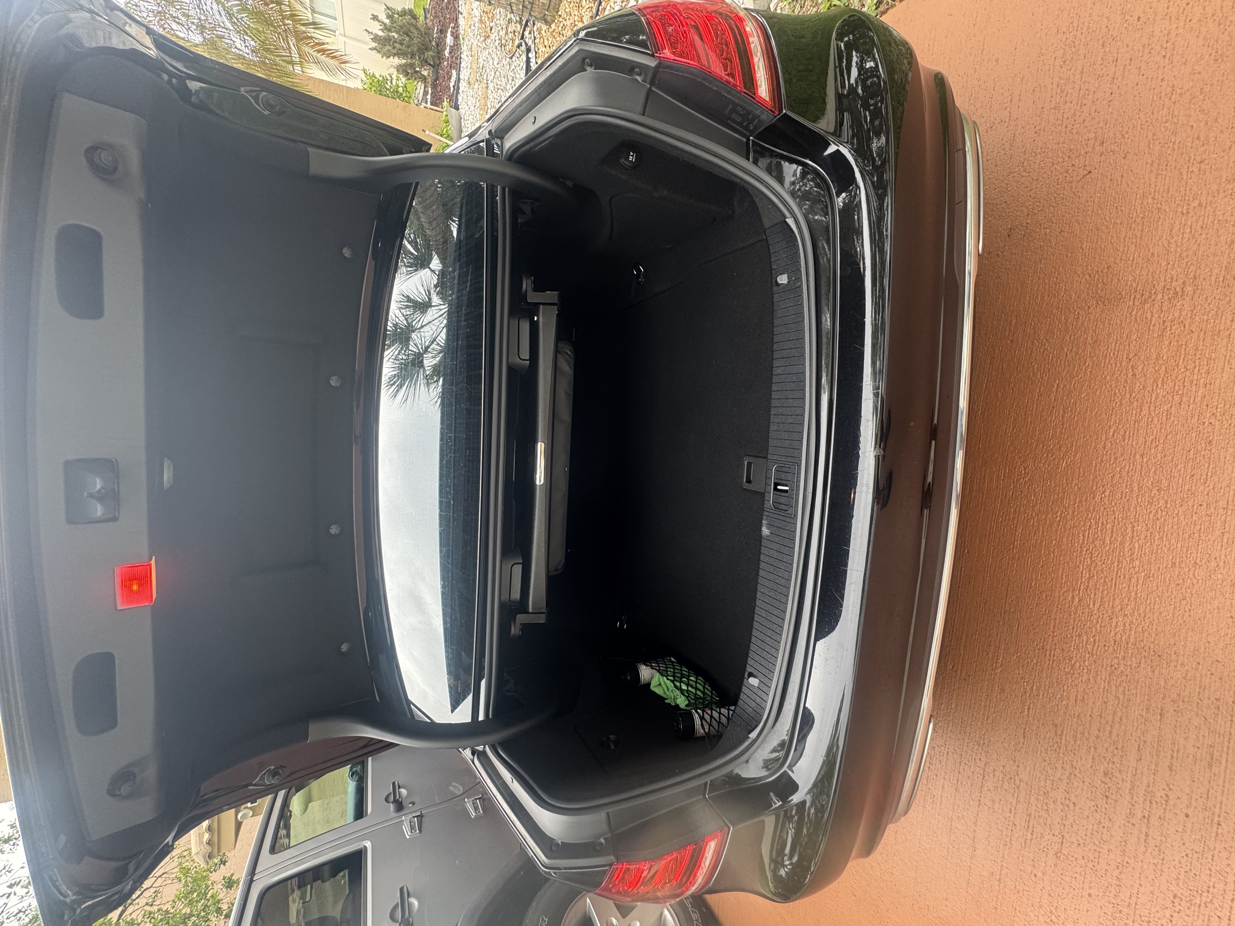 Used 2015 Mercedes-Benz E 350 Sedan image 5