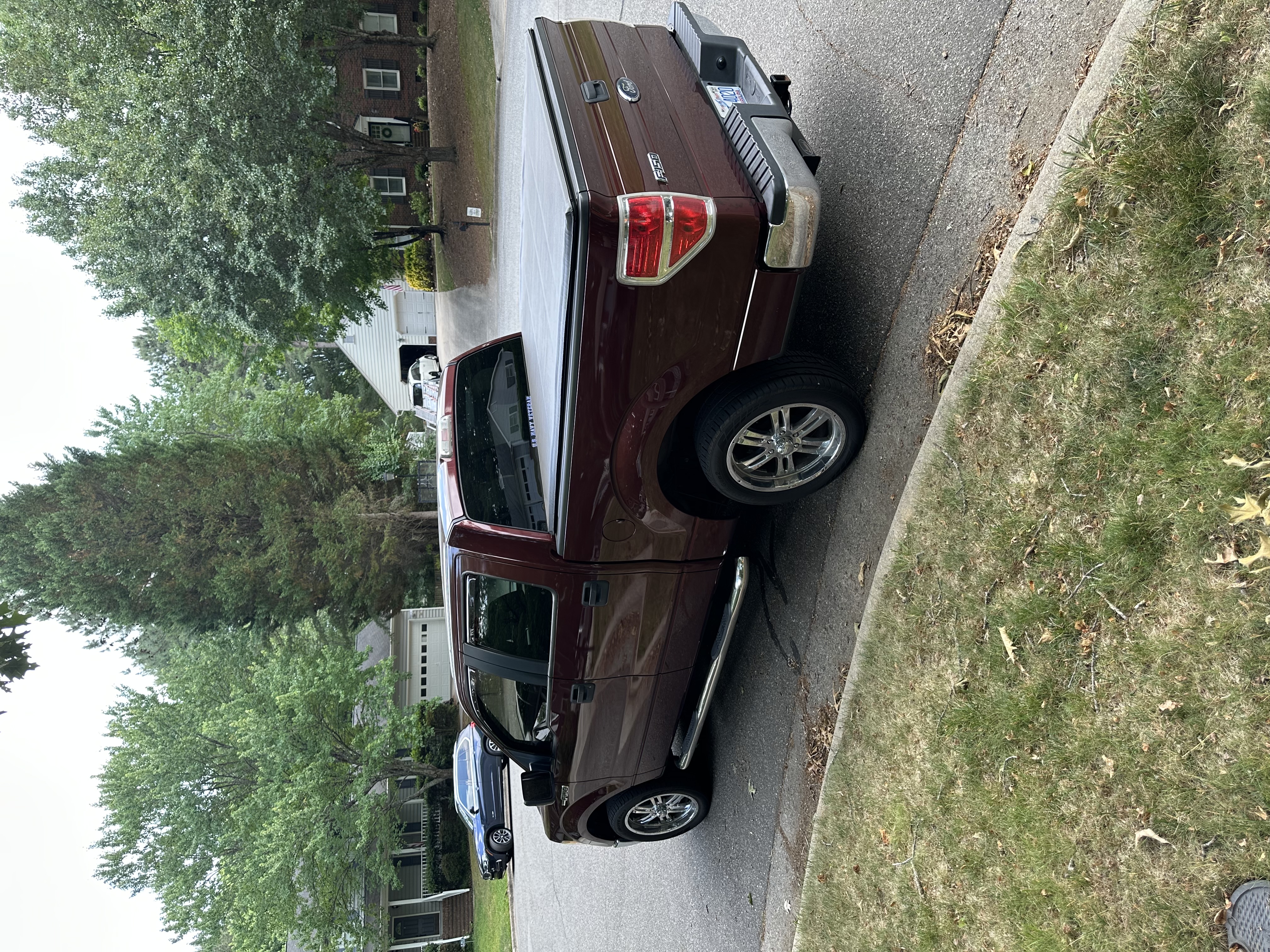 Used 2010 Ford F150 XLT RWD image 5