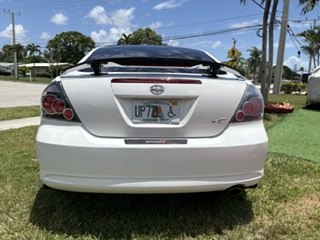 Used 2010 Scion tC FWD image 9