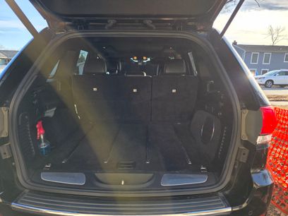 Used 2017 Jeep Grand Cherokee Limited w/ Luxury Group II