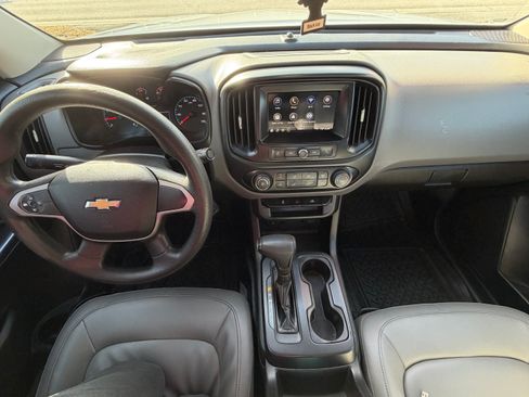 Used 2019 Chevrolet Colorado W/T w/ WT Convenience Package image 6