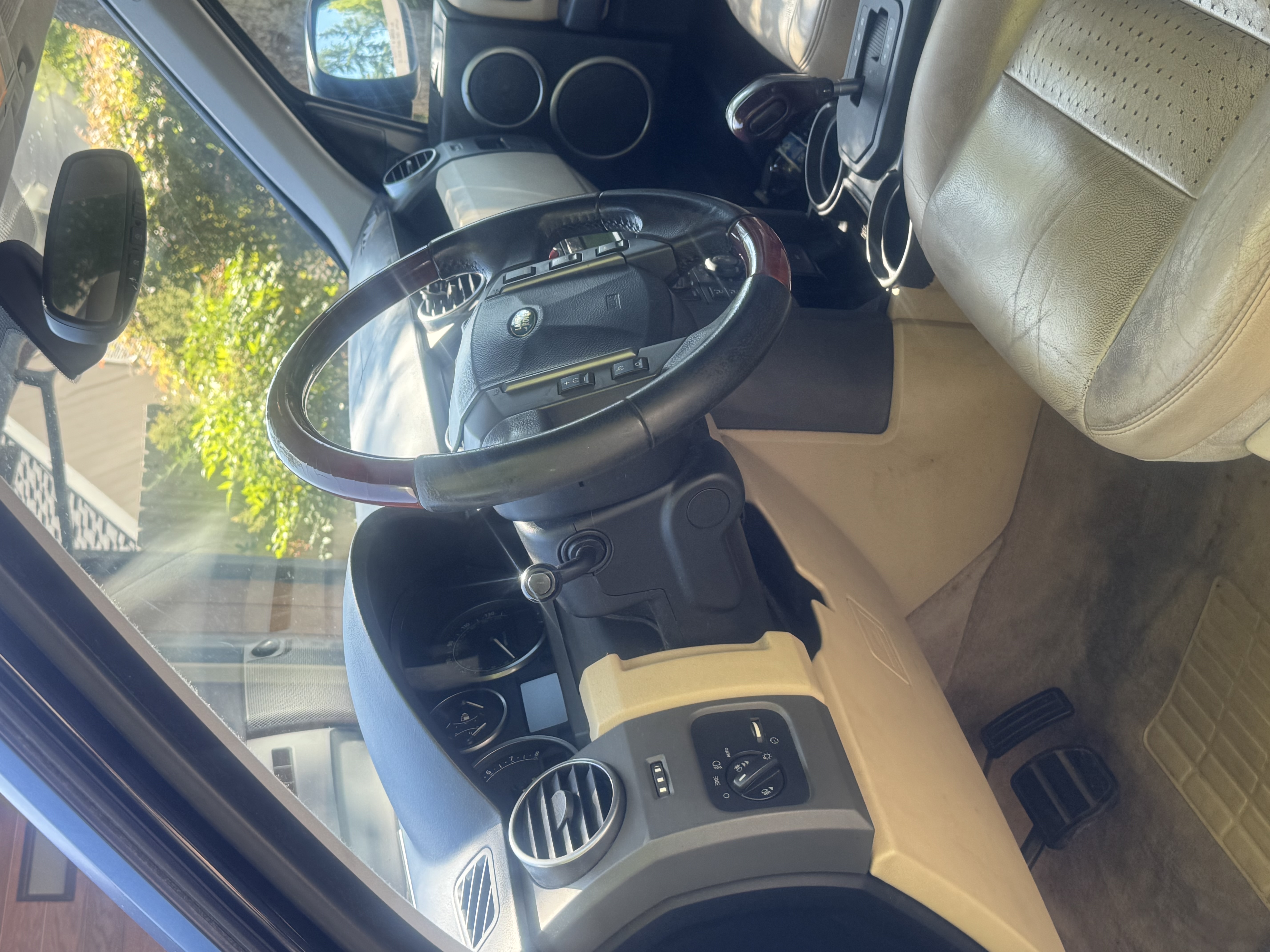 Used 2006 Land Rover LR3 HSE AWD/4WD image 9