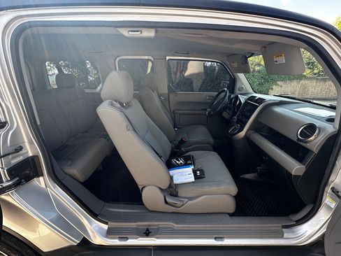 Used 2009 Honda Element LX image 15