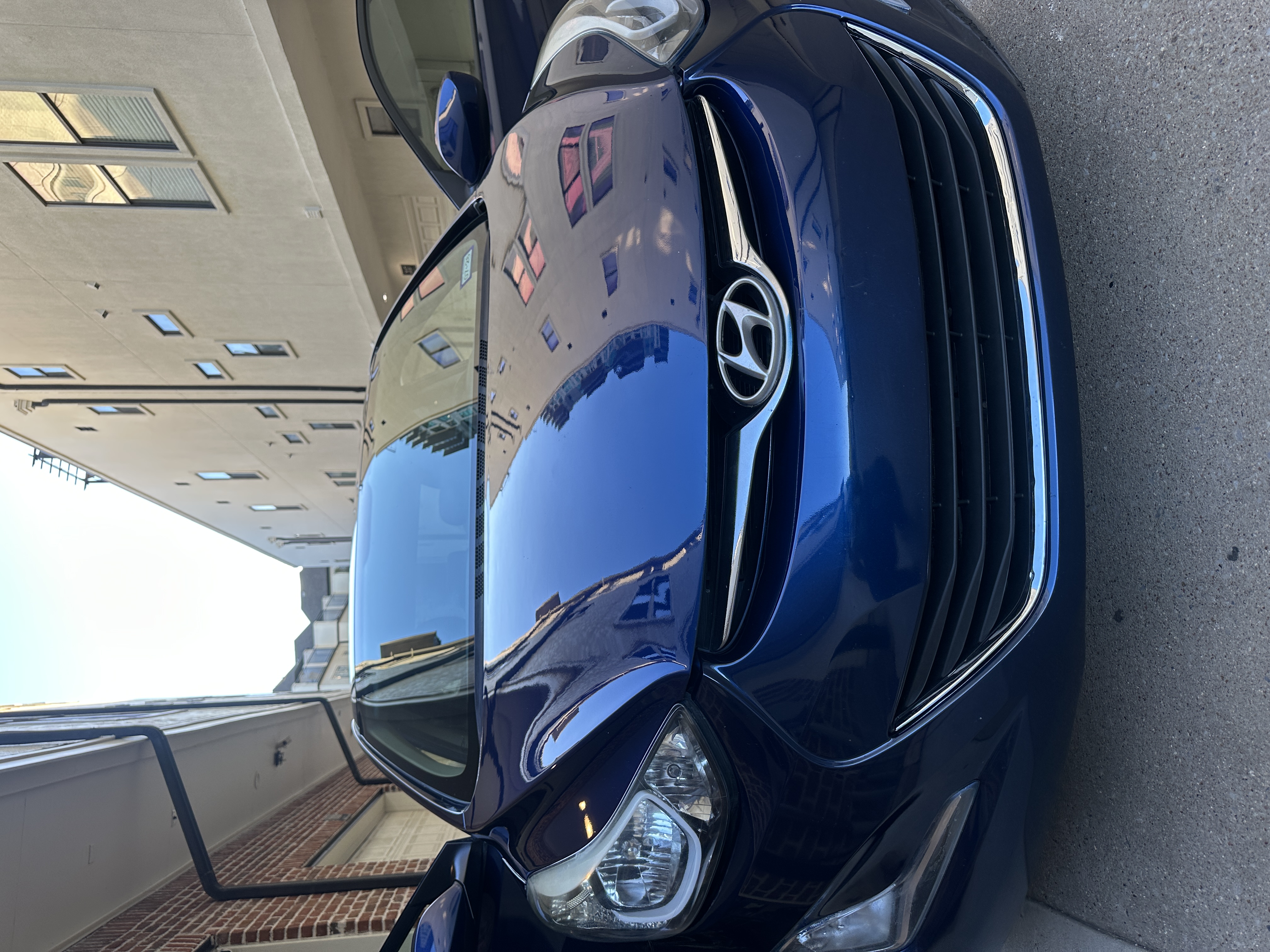 Used 2015 Hyundai Elantra SE w/ Option Group 02 FWD image 15