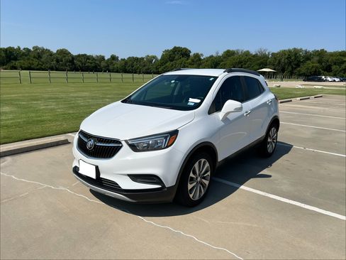 Used 2018 Buick Encore Preferred FWD image 8