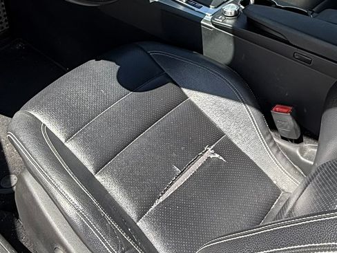 Used 2015 Mercedes-Benz C 250 Coupe image 8