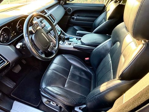 Used 2016 Land Rover Range Rover Sport HSE image 10