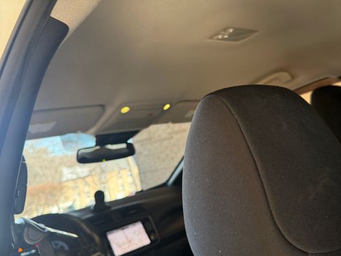 Used 2019 Nissan Leaf SV Plus w/ SV Plus Technology Package image 13