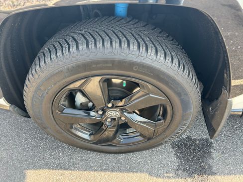 Used 2020 Toyota RAV4 XSE w/ All Weather Liner Package image 19