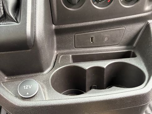 Used 2017 Ford Transit 350 XL RWD image 21