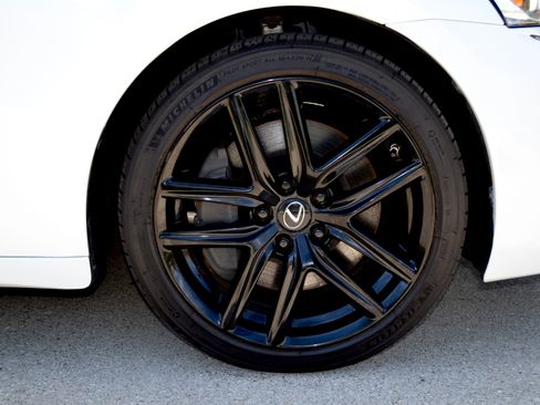 Used 2018 Lexus IS 300 F Sport w/ F Sport Package image 22