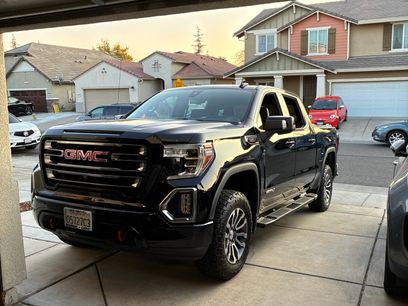 Used 2020 GMC Sierra 1500 AT4 w/ AT4 Premium Package