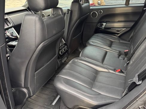 Used 2014 Land Rover Range Rover Supercharged image 6