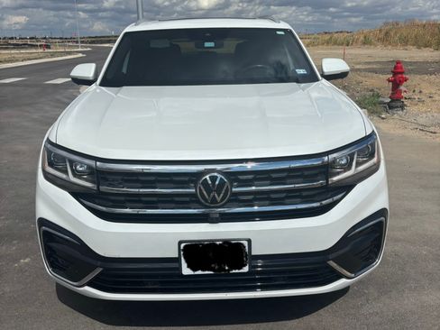 Used 2022 Volkswagen Atlas Cross Sport SEL Premium R-Line image 4