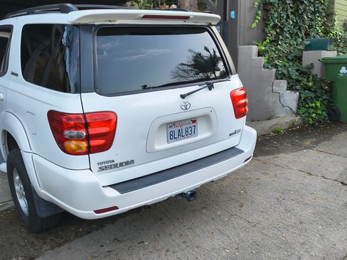 Used 2001 Toyota Sequoia Limited image 5