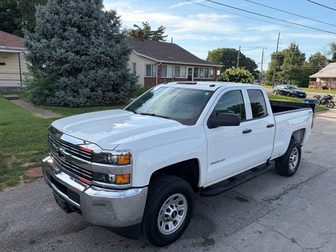 Used 2018 Chevrolet Silverado 2500 W/T w/ WT Convenience Package AWD/4WD image 1