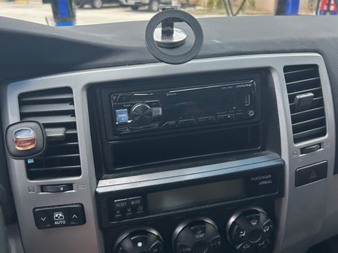 Used 2007 Toyota 4Runner Sport image 6