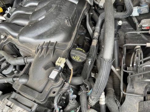 Used 2013 Jeep Wrangler Sport AWD/4WD image 21