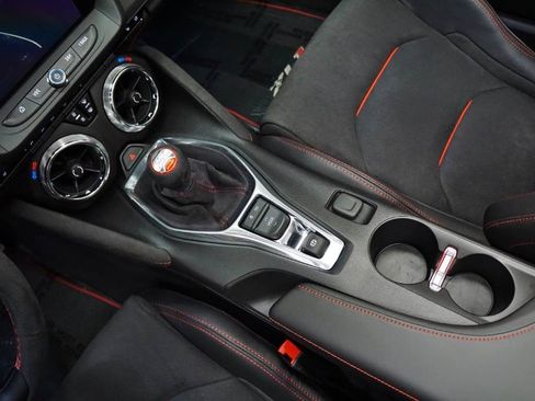 Used 2017 Chevrolet Camaro ZL1 image 17