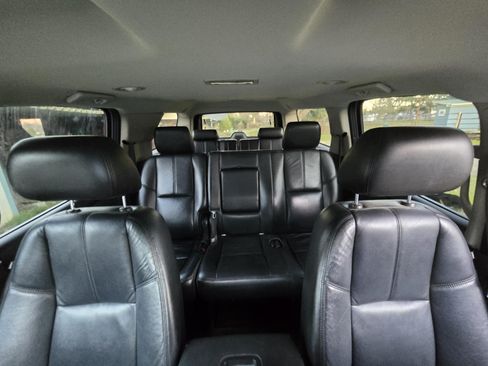 Used 2012 GMC Yukon XL SLT image 9