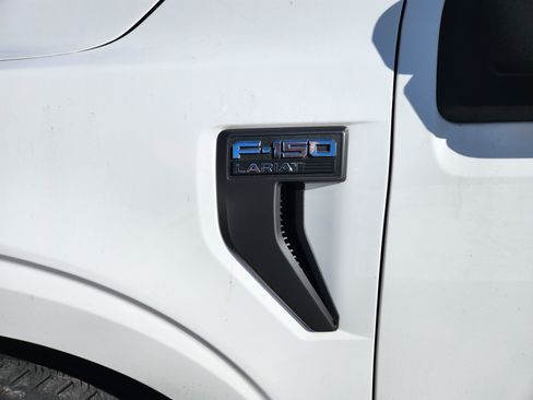 Used 2021 Ford F150 Lariat w/ Equipment Group 502A High image 7