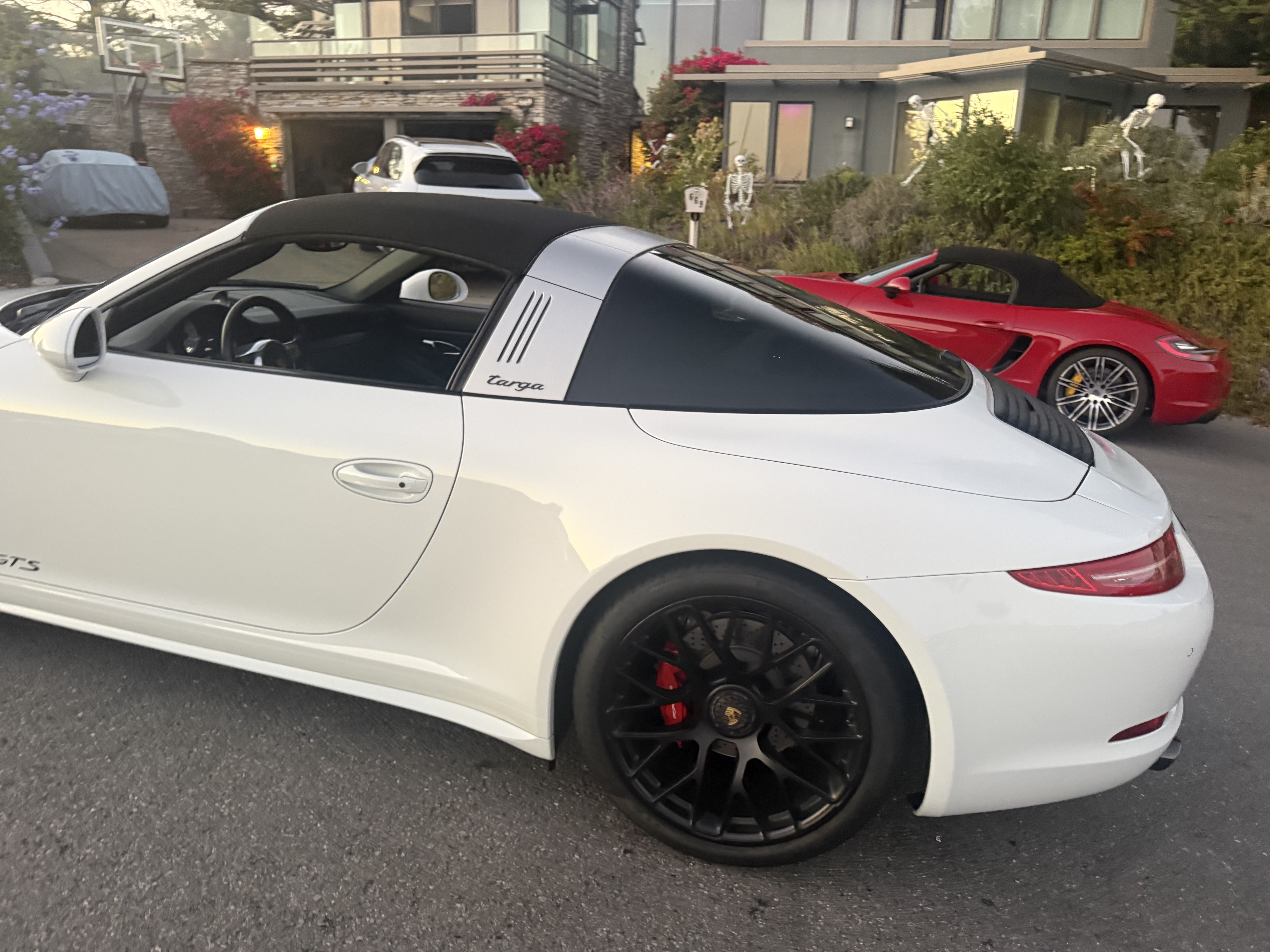 Used 2016 Porsche 911 Targa 4 GTS AWD/4WD image 8