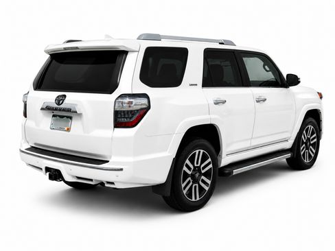Used 2019 Toyota 4Runner Limited AWD/4WD image 6