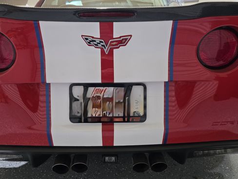 Used 2008 Chevrolet Corvette Coupe w/ Preferred Equipment Group image 11