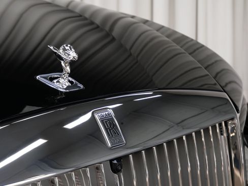 Used 2025 Rolls-Royce Spectre w/ Spectre Launch Package image 13