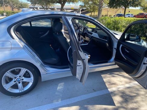 Used 2015 BMW 320i Sedan image 19