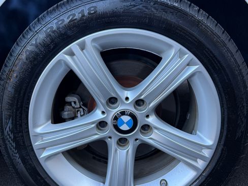 Used 2015 BMW 320i Sedan image 14