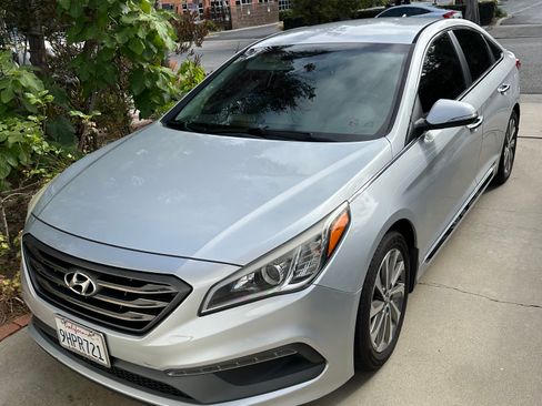 Used 2015 Hyundai Sonata Sport w/ Option Group 04 FWD image 5