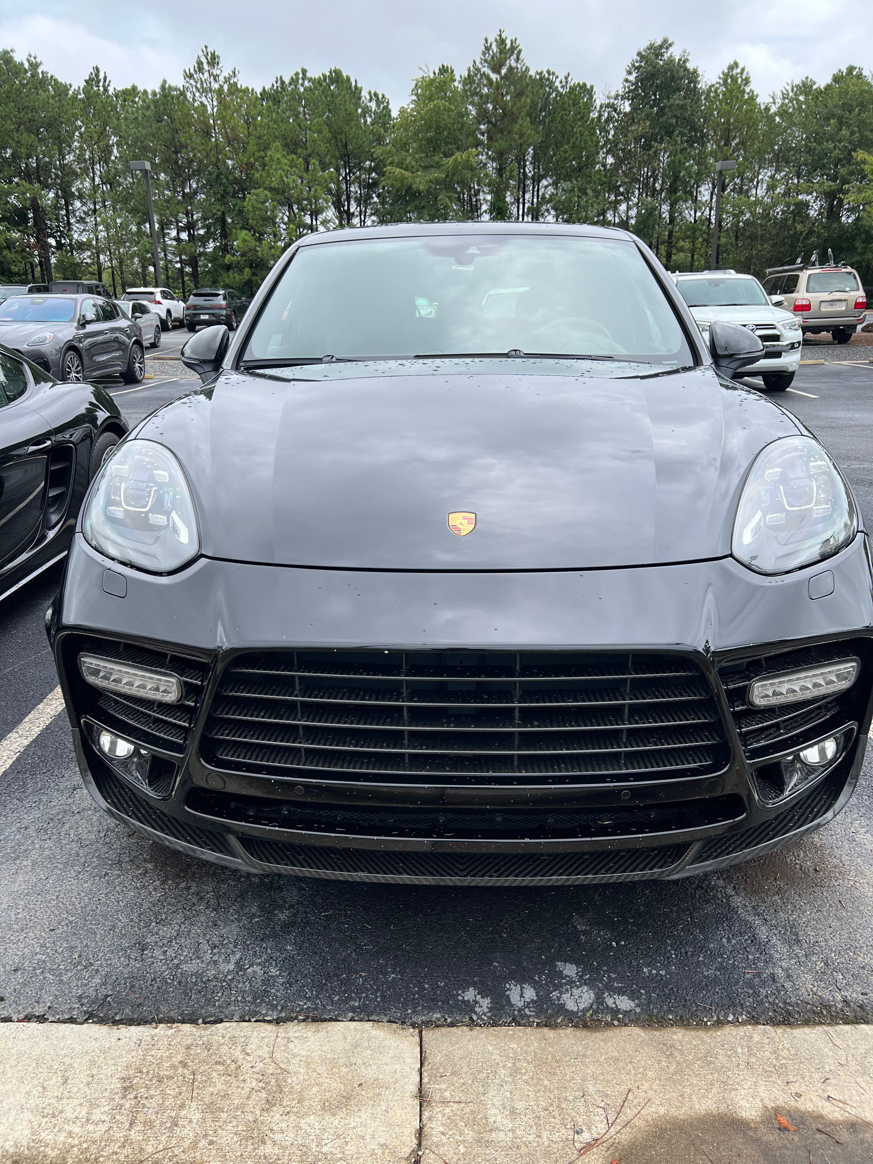 Used 2016 Porsche Cayenne GTS AWD/4WD image 4