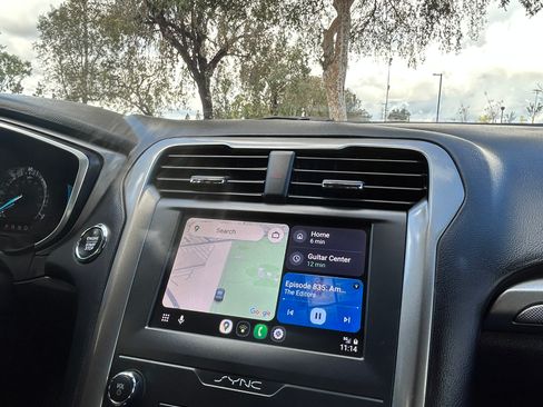 Used 2019 Ford Fusion SE image 30