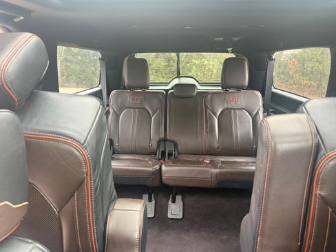 Used 2020 Ford Expedition Max King Ranch image 13