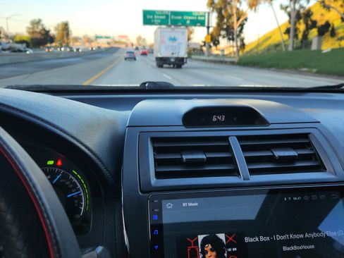 Used 2013 Toyota Camry XLE w/ Leather Pkg image 13