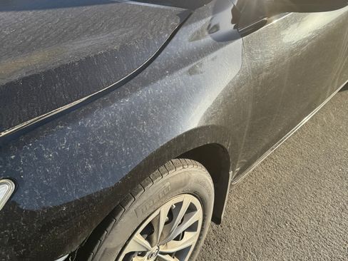 Used 2015 Toyota Camry LE image 8