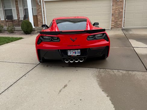 Used 2019 Chevrolet Corvette Z06 w/ Battery Protection Package image 9