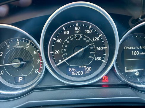 Used 2014 MAZDA MAZDA6 Touring w/ Touring Technology Package FWD image 6