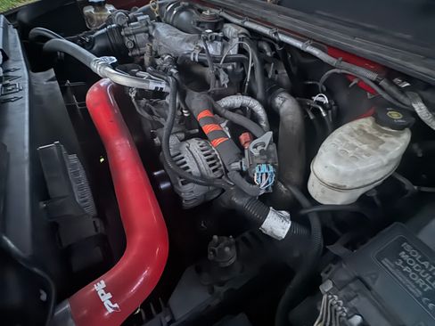 Used 2013 GMC Sierra 2500 SLE w/ SLE Preferred Package image 9