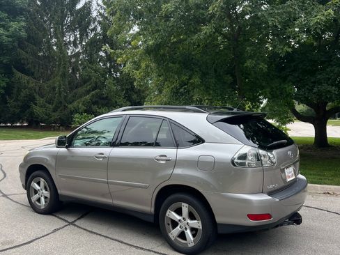 Used 2005 Lexus RX 330 AWD w/ Premium Plus Pkg image 8