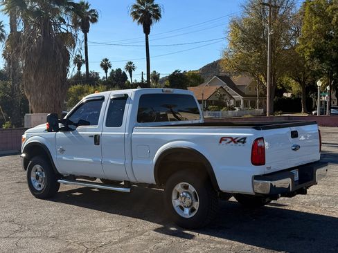 Used 2015 Ford F350 XLT w/ XLT Value Package image 6